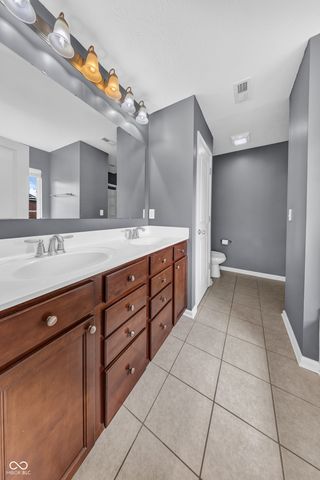 8233 Dan Allen Drive, Fishers, IN 46038