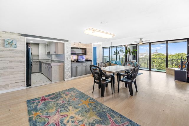 5600 N Flagler Drive 407, West Palm Beach, FL 33407