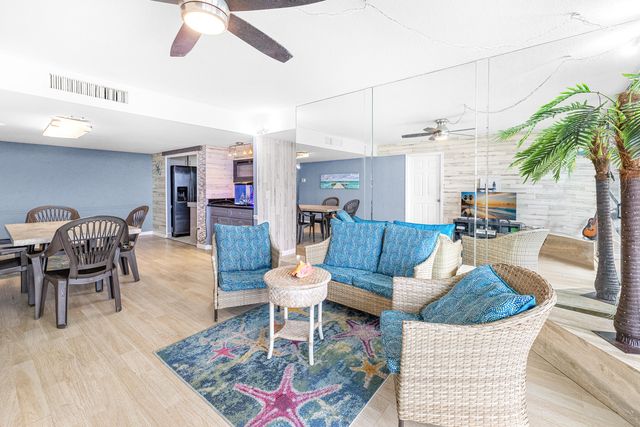 5600 N Flagler Drive 407, West Palm Beach, FL 33407