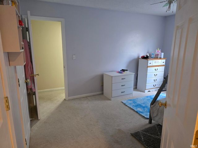 318 Gayle Drive, Sweetser, IN 46987