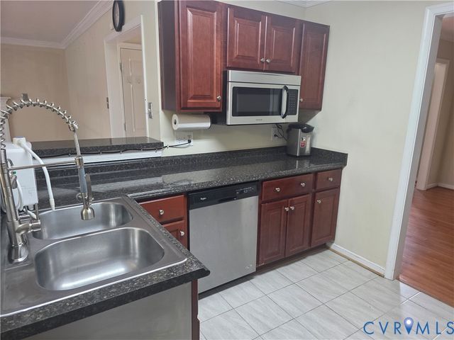 6418 Fairpines Rd, Chesterfield, VA 23234