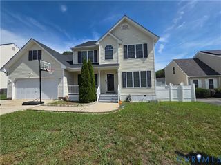 6418 Fairpines Rd, Chesterfield, VA 23234