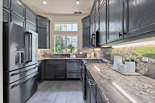14 Arroyo View Circle, Belmont, CA 94002