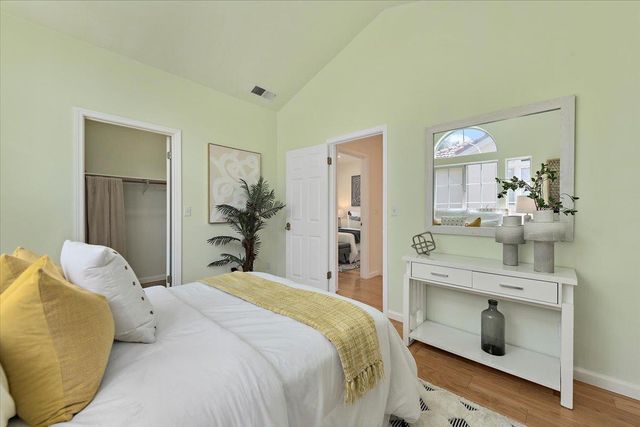 14 Arroyo View Circle, Belmont, CA 94002