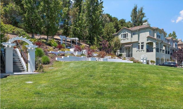 14 Arroyo View Circle, Belmont, CA 94002