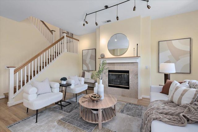 14 Arroyo View Circle, Belmont, CA 94002