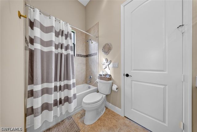 7890 Allende LN, Naples, FL 34113