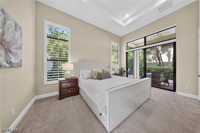 7890 Allende LN, Naples, FL 34113