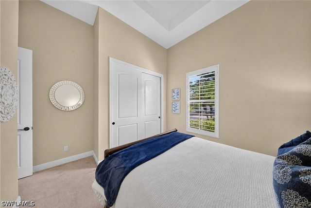 7890 Allende LN, Naples, FL 34113