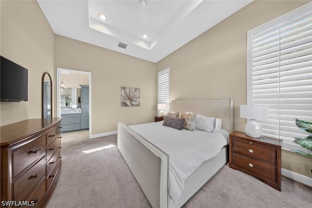 7890 Allende LN, Naples, FL 34113