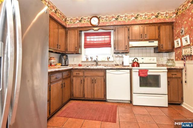 9 Thoma Avenue, Maywood, NJ 07607