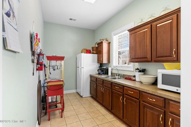 7401 Hermitage Lane, Sunset Beach, NC 28468