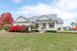 939 N Old Orchard Drive, Warsaw, IN 46582