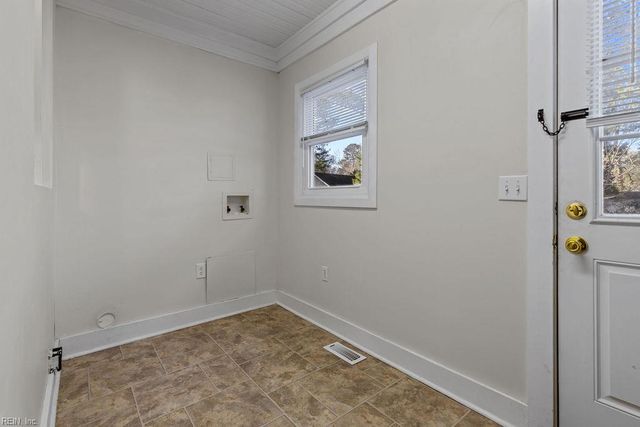 32228 East ST, Boykins, VA 23827