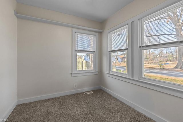 32228 East ST, Boykins, VA 23827