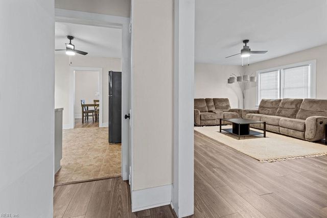 32228 East ST, Boykins, VA 23827