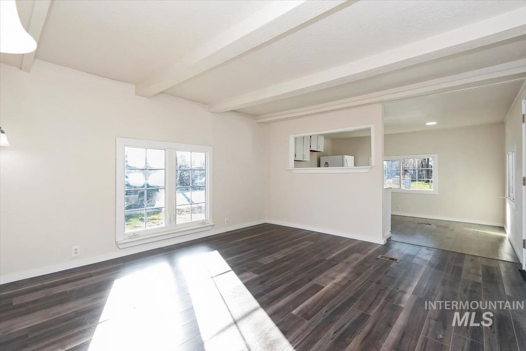 412 E 48th St Trlr 21, Garden City, ID 83714 photo 8