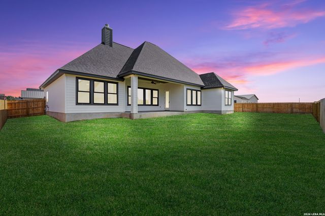 278 Allen Ave, Castroville, TX 78009