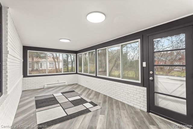 16231 Luxemburg, Fraser, MI 48026