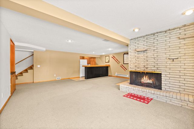 5169 Abercrombie Drive, Edina, MN 55439