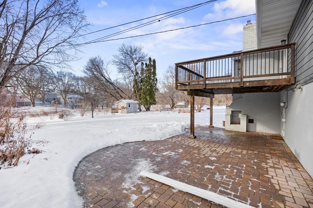 5169 Abercrombie Drive, Edina, MN 55439