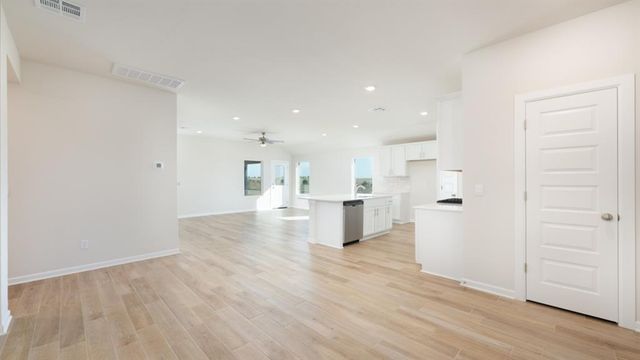 1124 Burlywood Lane, Piedmont, OK 73078