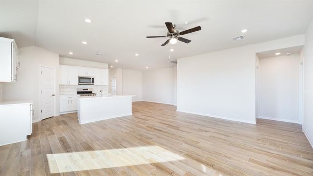 1124 Burlywood Lane, Piedmont, OK 73078