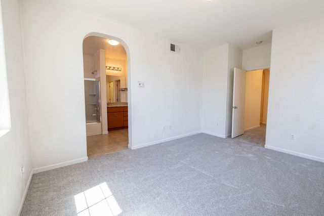 3122 Lea Sterling Way, Rancho Cordova, CA 95670