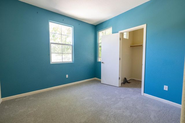 3122 Lea Sterling Way, Rancho Cordova, CA 95670