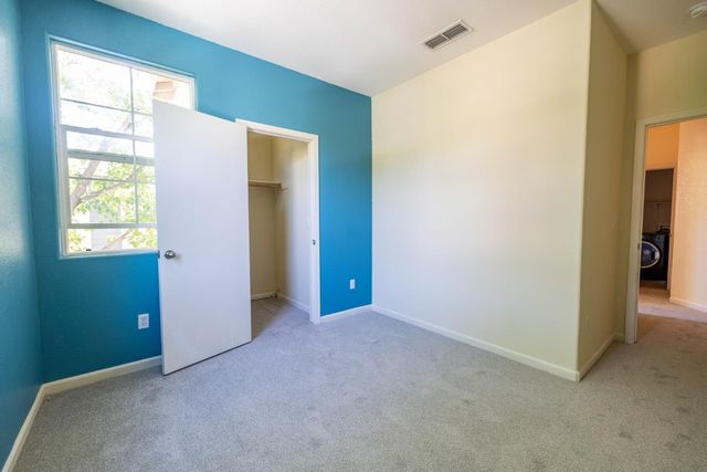 3122 Lea Sterling Way, Rancho Cordova, CA 95670