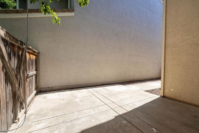 3122 Lea Sterling Way, Rancho Cordova, CA 95670