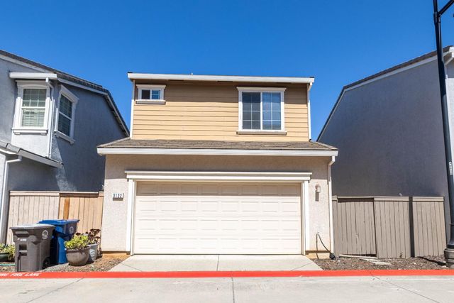 3122 Lea Sterling Way, Rancho Cordova, CA 95670