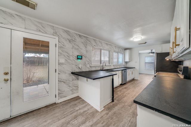 8151 Cantura, Converse, TX 78109