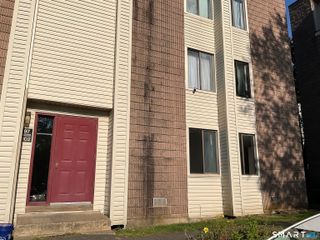 98 Burgundy Hill Lane 98, Middletown, CT 06457