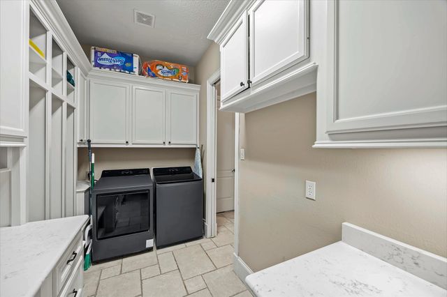 7806 Bent Green Lane, Spring, TX 77389
