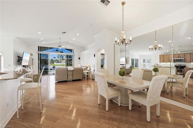 2135 Khasia PT, Naples, FL 34119