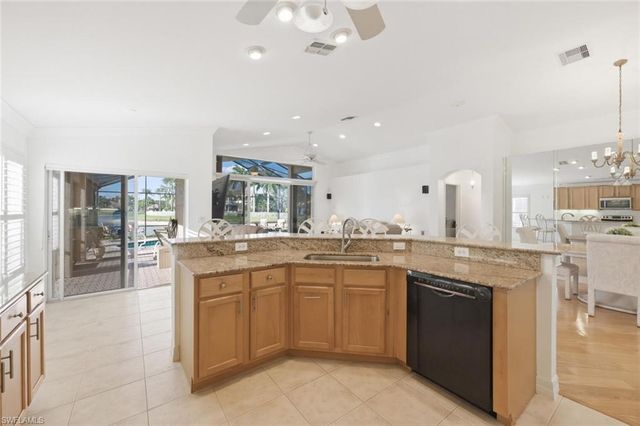 2135 Khasia PT, Naples, FL 34119