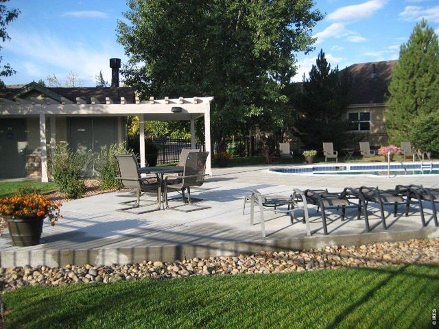 1434 Whitehall Dr 8-D, Longmont, CO 80504