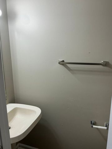 441 Martha Ln Apt D, Clarksville, TN 37043