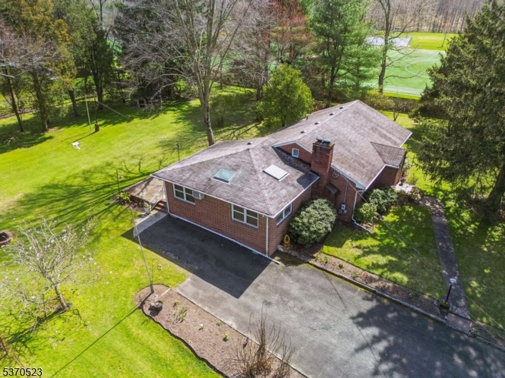 685 Shunpike Rd, Chatham Twp., NJ 07935 — photo 5