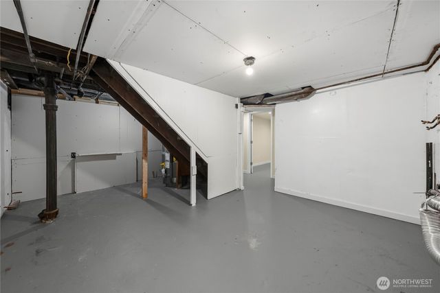 1425 S 52nd Street, Tacoma, WA 98408