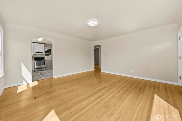 1425 S 52nd Street, Tacoma, WA 98408