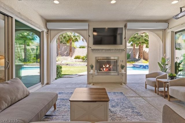 12122 Rojo Roma Avenue, Las Vegas, NV 89138