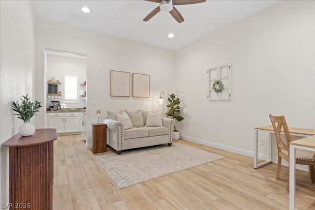 12122 Rojo Roma Avenue, Las Vegas, NV 89138