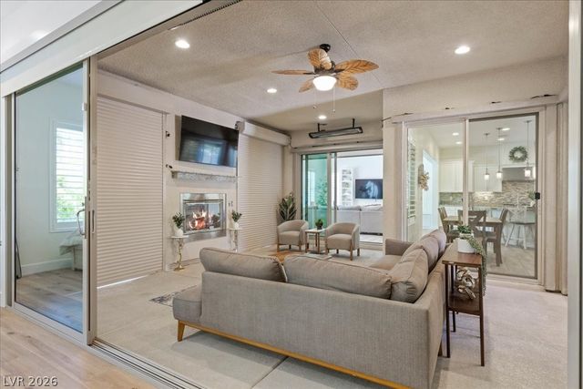 12122 Rojo Roma Avenue, Las Vegas, NV 89138