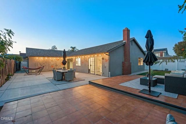 8582 Hollister Street, Ventura, CA 93004