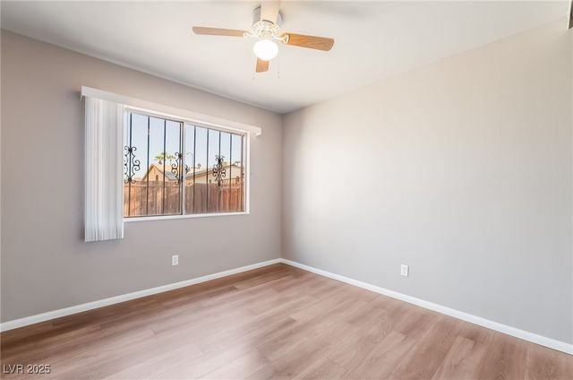 2246 East Russell Road, Las Vegas, NV 89119