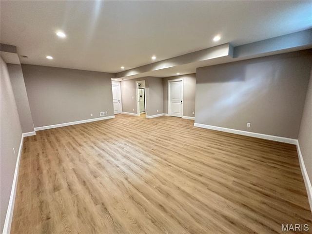 8737 Magdalen Avenue, St Louis, MO 63144