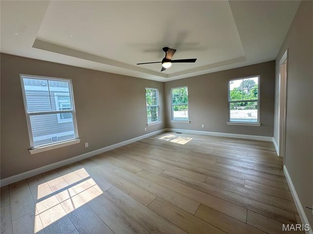 8737 Magdalen Avenue, St Louis, MO 63144