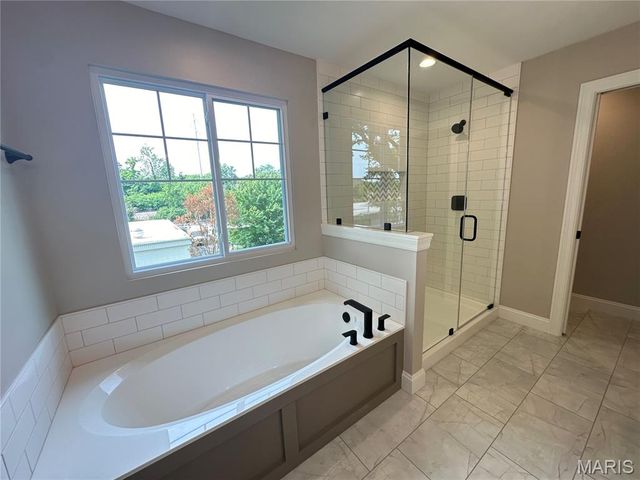 8737 Magdalen Avenue, St Louis, MO 63144